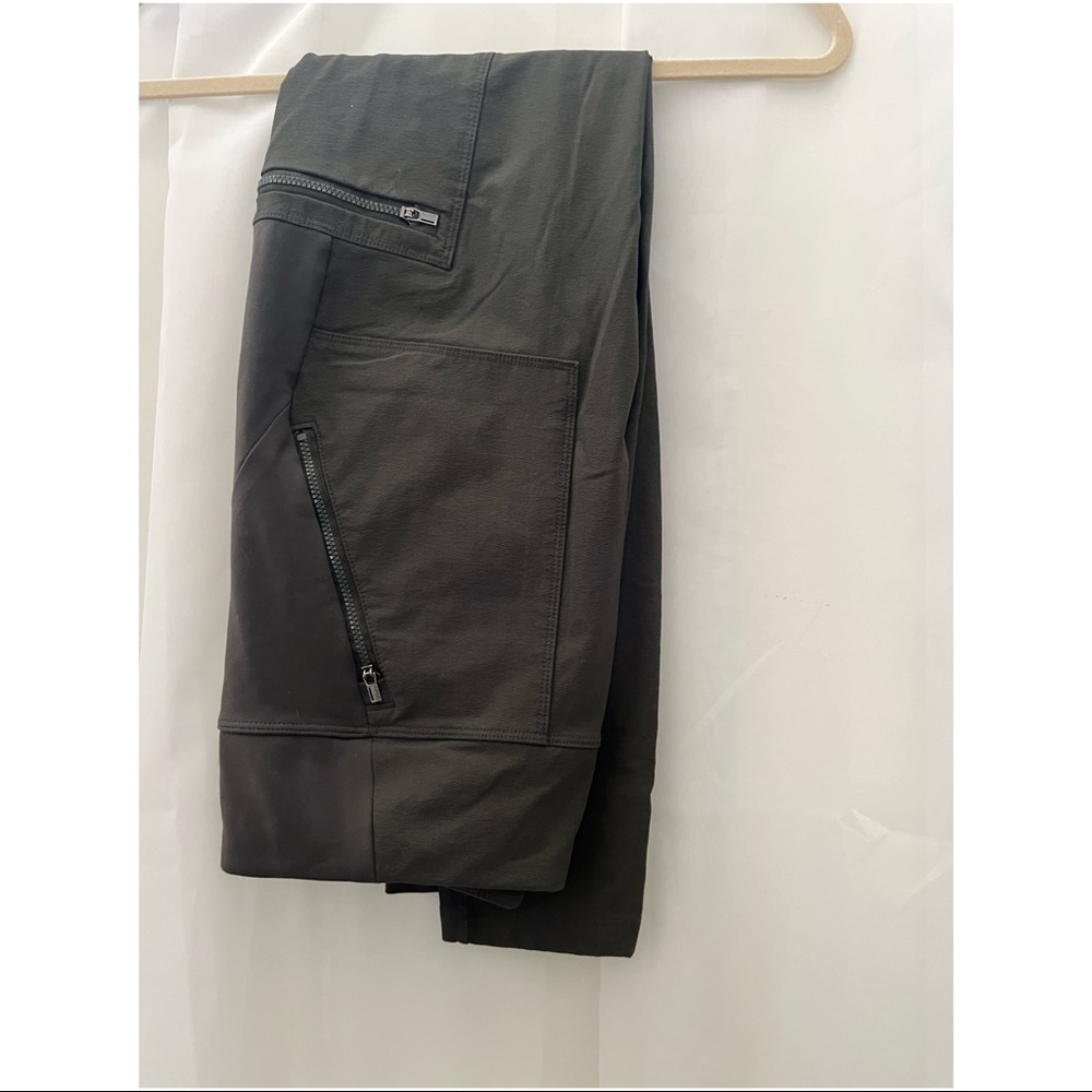 Athleta Pant - lighter army green